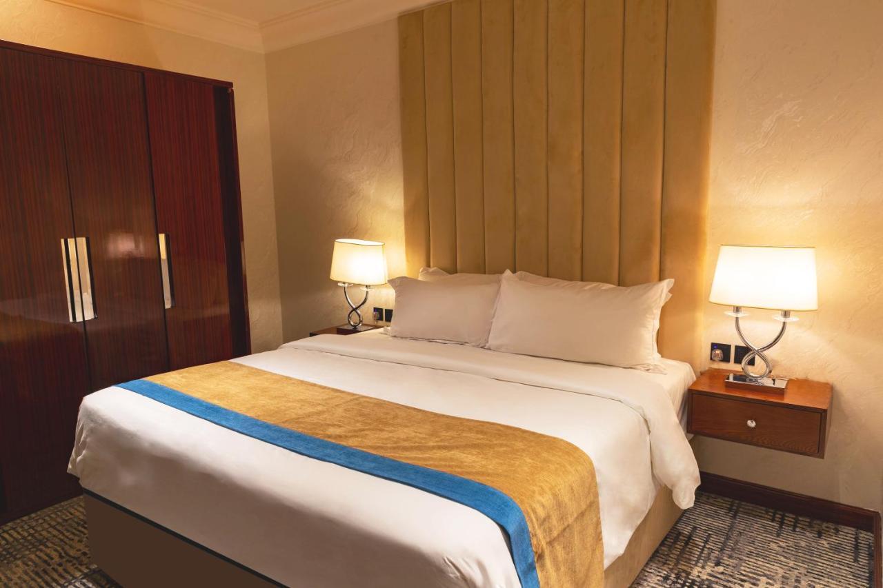 Ivory Inn Hotel Doha Qatar Экстерьер фото