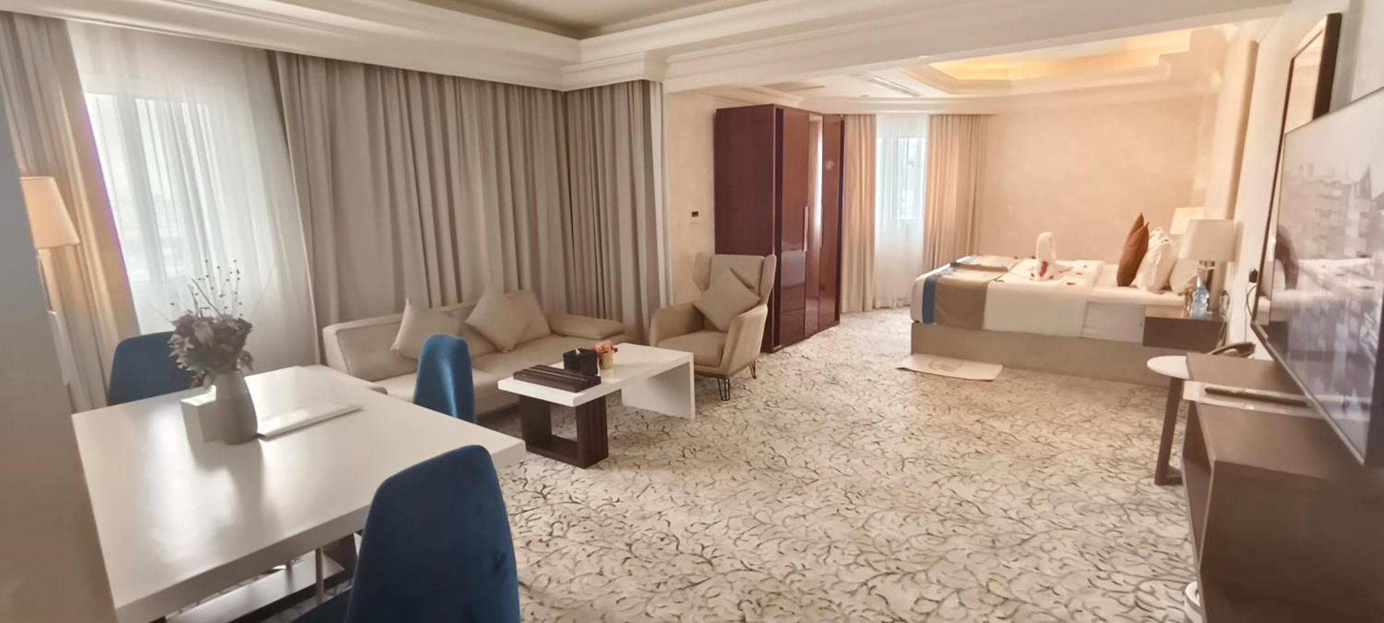 Ivory Inn Hotel Doha Qatar Экстерьер фото