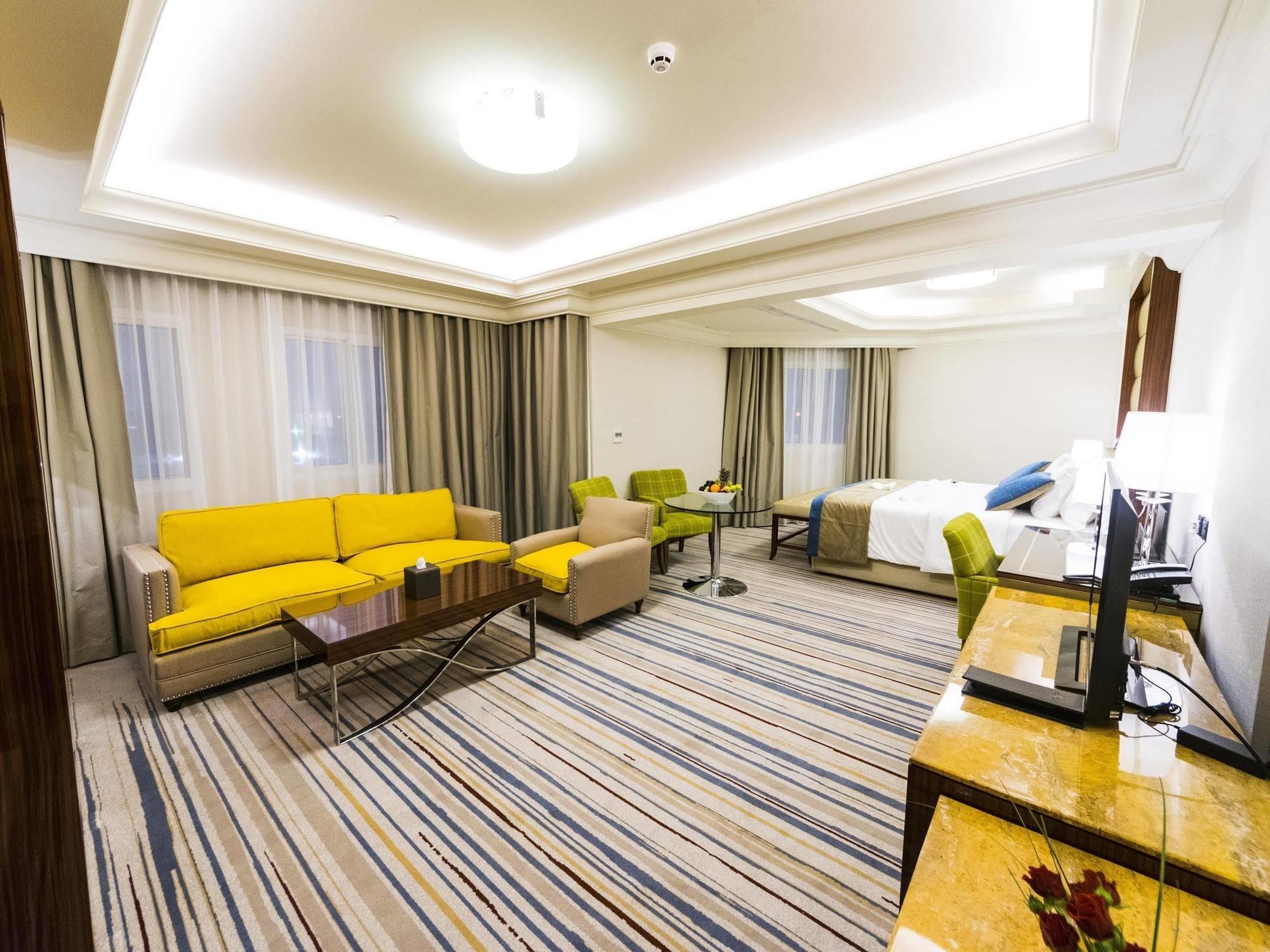 Ivory Inn Hotel Doha Qatar Экстерьер фото
