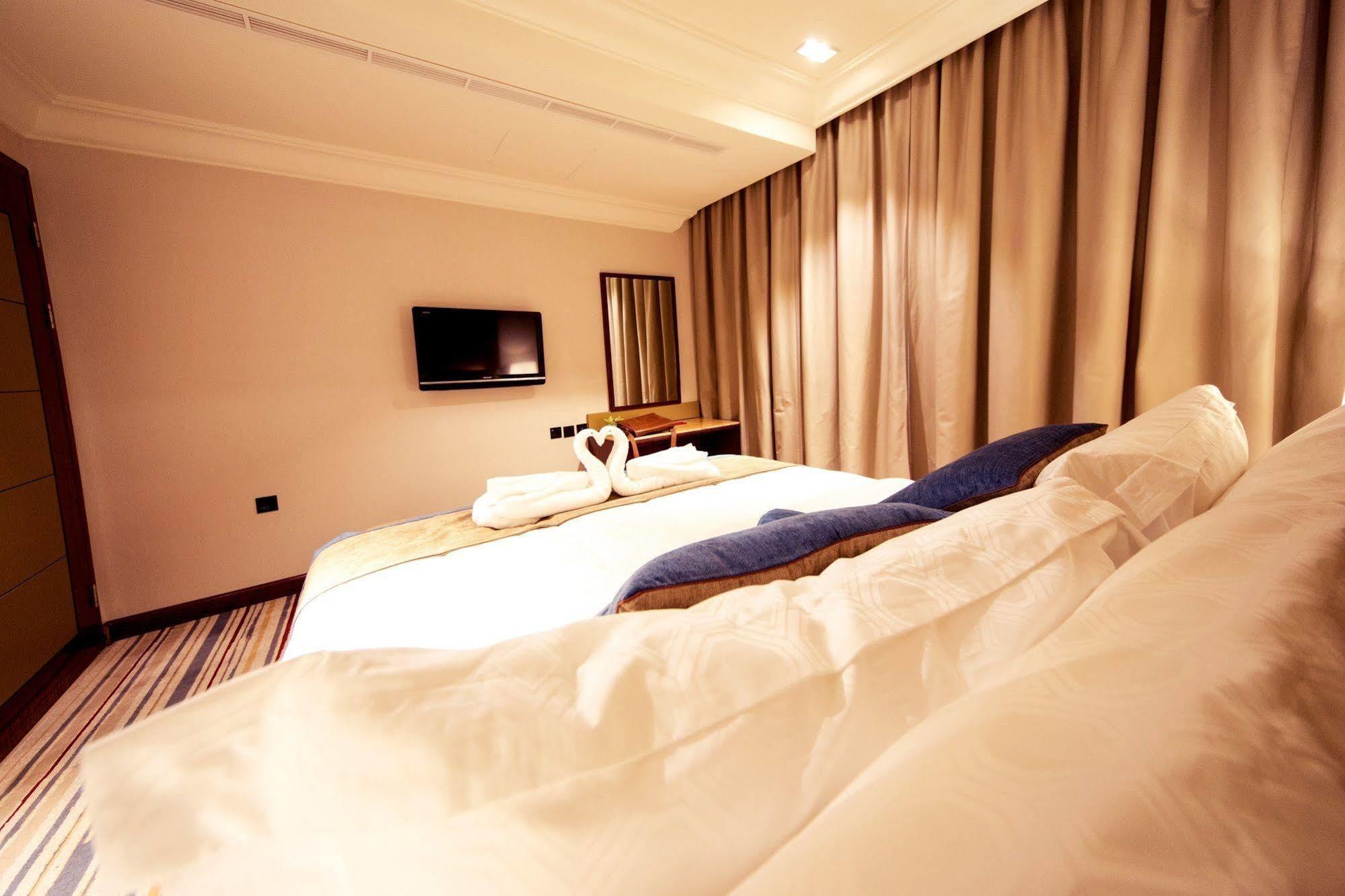 Ivory Inn Hotel Doha Qatar Экстерьер фото