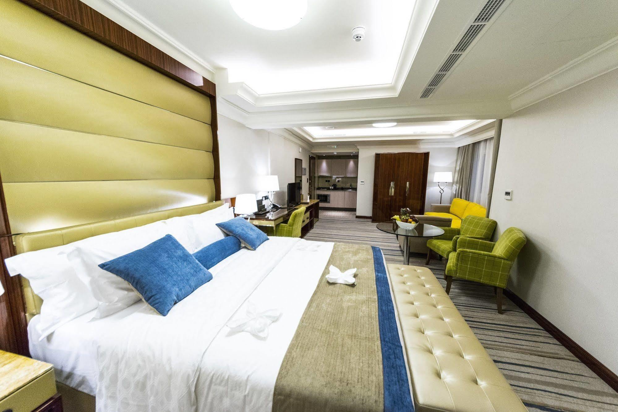 Ivory Inn Hotel Doha Qatar Экстерьер фото